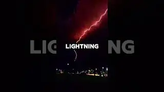Если над вами сверкнет красная молния, немедленно вызывайте полицию 😨