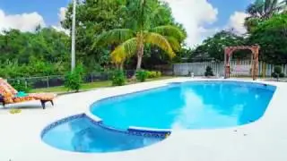 147 NE Naranja Ave, Port Saint Lucie, FL 34983