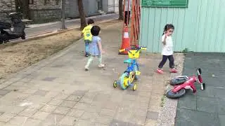 ［泡泡槍］滾哥3歲6月［滾哥滾妹的遊樂世界］