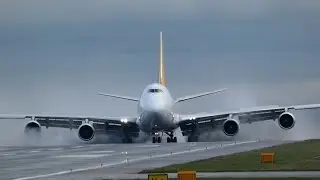 WOW! Kalitta Air 747 Wet Runway Landing & Close Up Taxi at East Midlands Airport! 30-12-21