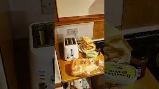 Preparing breakfast for my beautiful family,  happy weekend to you all  ##status #shortvideos 