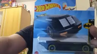1514 - Batmobile 1992 - The Batman Animated Series - Hot Wheels - Batmobile Guide HW Part 8