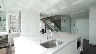 Strada 234 Waterfront Penthouse Condo Listed by Carmela Laurella