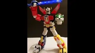 Voltron Blazing Sword figure SDCC 2011 (unboxing) review - Sibling Duel