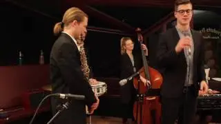 Live-Swing.com: Swing Quartett mit Gesang - I can't give you anything but love / Isn't she lovely