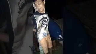 Keroyok maling. Aduh njeeeng nyeri :v