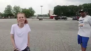 street Interview, Robbing Rob tells her to leave her man 