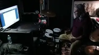 Faint drum cover