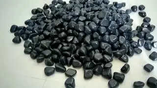 High polished black agate stone pebbles manufacturer in India / black jasper gravels for landscape