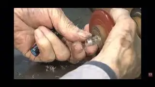 Master Fountain pen maker Kiyoshi Kato using primitive tools. Amazing lathe work