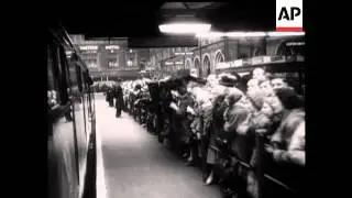 HOW THE RAILWAYS RUN