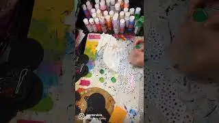 Dotting a rainbow seahorse #dotart #rainbowart #seahorse #reels #rainbowreels #jart