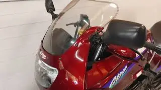 Kawasaki GPZ500S