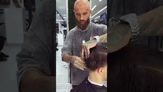 #barber #barbershop #haircut #hairstyletutorial #fade #hairstyle #barberlife #hair #menshair