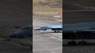 B-1B Takeoff, Wing Sweep, Landing #aviation #rc #rcplane