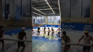 🦢 Сёрфинг &mdash; как отдельный вид искусства  #flowmoscow #sports #surfing #surf #аэротруба #юмор