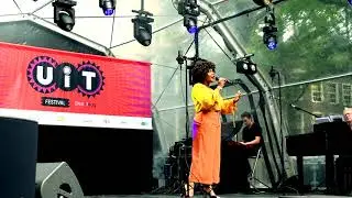 Atardi Korsou ta Bunita