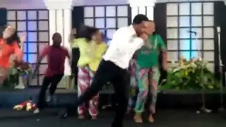 Tim Godfrey & Xtreme - Igbo Medley [Performance at Covenant Christian Centre]