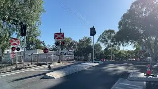 (New Traffic Lights) Grange Rd Level Crossing, Hawthorn, SA