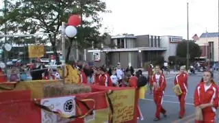 Batavia Homecoming Parade 2011 / Girls Volleyball Team