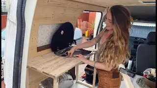 Do we have a kitchen in the van? Volume 1 - Chapter 6