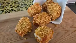 Palomitas de Queso  (cheese poppers)