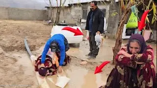 Rural life/Two women and a man/Their hard life 