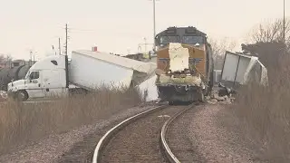Sioux City road reopens after accident involving semi, freight train