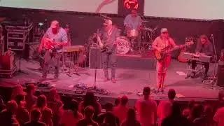 Группа Low Water Bridge Band - Trust The Dark - Театр Tally Ho - Лисбург, Вирджиния - 31.07.2025