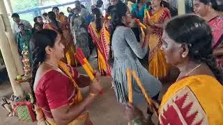 వలసపల్లి అడ్డరోడ్డు  శ్రీవేంకటేశ్వరస్వామి  గుడి దగ్గర గుడిపాడు వాస్తవ్యుల. కోలాటము 