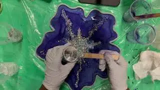 Let&rsquo;s make a purple flower vanity Tray