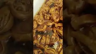 Moroccan chebakia