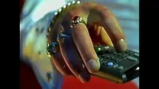 Nestle's Confectionery UK Elvis Takes A Break With A Kit Kat 1997 TV Commercial HD