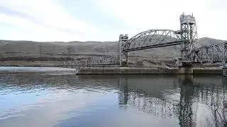 Tidewater Barge WB @ Celilo, Oregon 1 2018