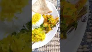 #dailyfood #food #thali #foodie #vegthali #indiancuisine #streetfood #breakfast #lunchtime
