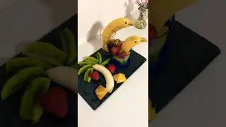 #fruitdecoration #banana #bananaart #bananadolphin #くだもの #cooking  #shorts #view #viral