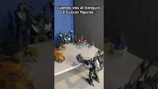 a comprar figuras XD #transformers #figuras#memes#xd#sohrts#ironman