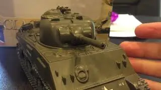 M4a3 Sherman tank 1:32 scale review