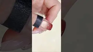 New Year Red Gradient Gold Light Cat Eye Nail Art #glamorousnails #awesomenails