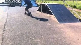 Vid&eacute;o/troinette : triple whip