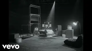 Álvaro Díaz - GOLDEN GUN (Visualizer)