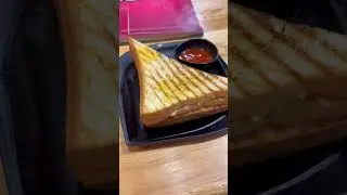 Music vibe restaurant ✨| #puttuicecream | #momos | #sandwich |#falooda shop | Erode #erode #shorts