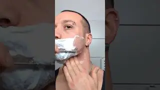 Traditional shaving💈Shavette Art & Technique 🗡️ #asmr #beard #rasaturatradizionale  #satisfying