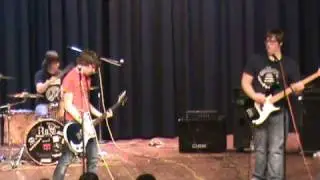 The Gullibles - ( Surrender - Cheap Trick ) - Live at MCHS