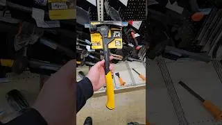 Dewalt 22 Ounce  framing hammer #dewalt #stanley #milwaukee #framing #hammer #bluecollar