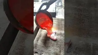 Aluminum Melt Meets Soft Sand #satisfying