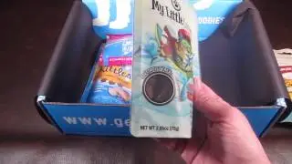 PetBox October 2014 Review and Coupon - Pet Subscription Box