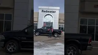 Used 2017 RAM 1500 Laramie Crew Cab 4x4 HEMI - Low Kilometers | Stock # NR16498C - Redwater Dodge