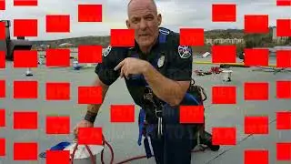 Technical Rope rescue in the fire dept. Carabiners as hard connection points for high angle rescue