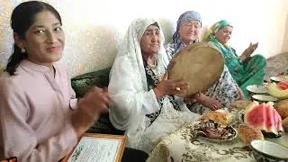 Озодбек Назарбековни ҳайратга солган онахон